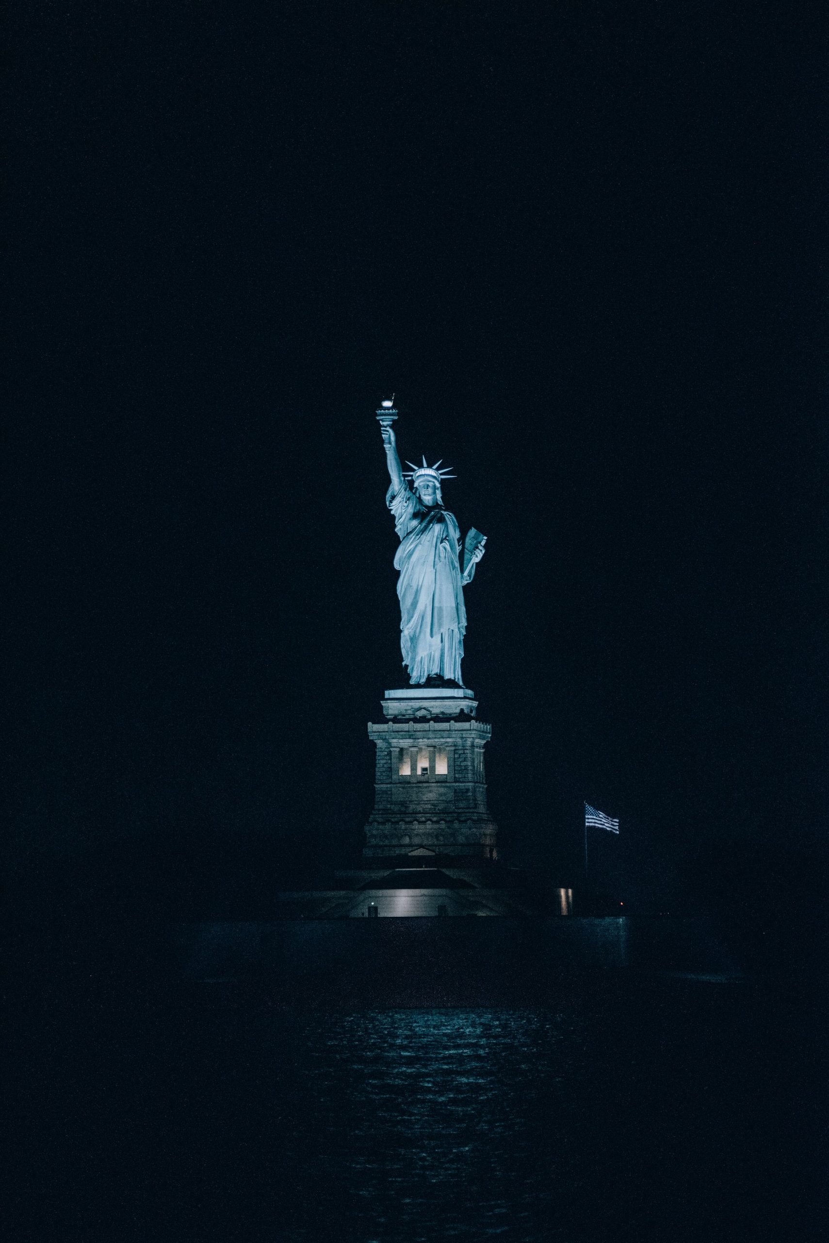 statue of liberty at night tour